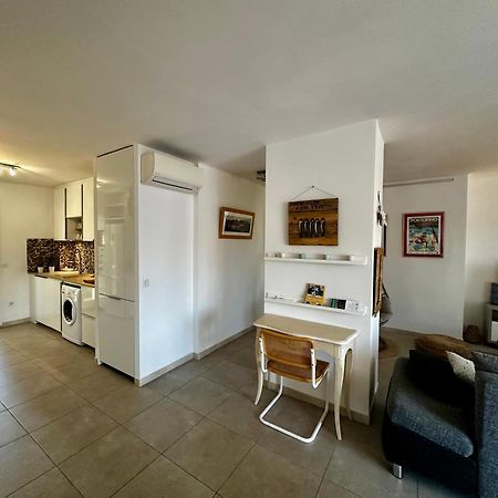 CASSIS 72 m2 Confort et Calme Options Baby bébé Esterno foto