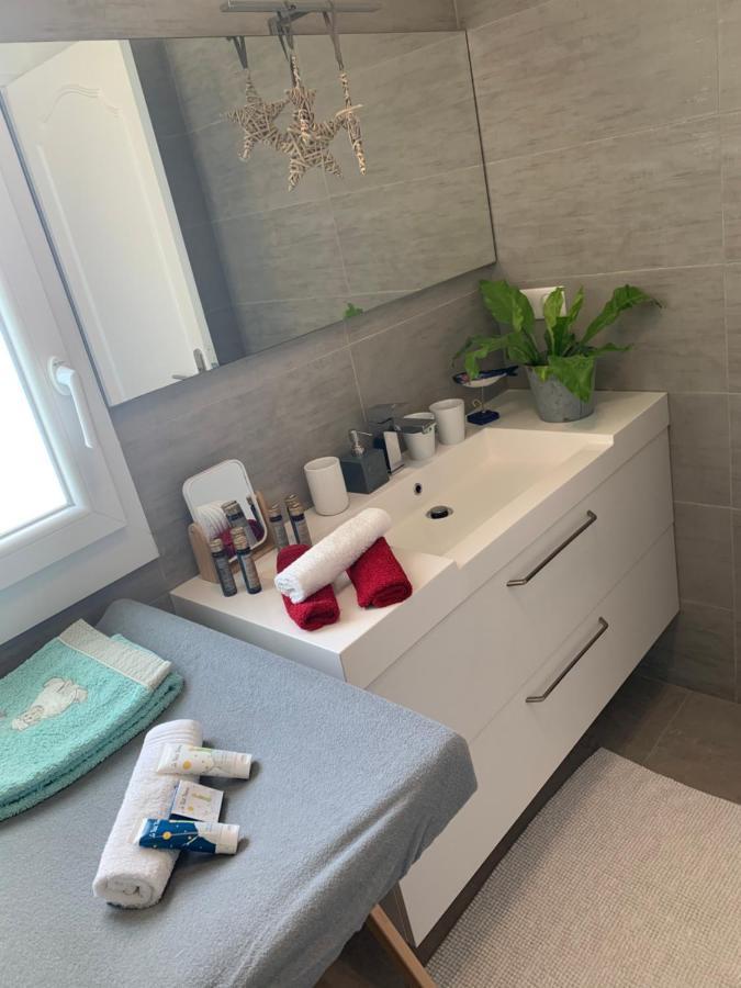 CASSIS 72 m2 Confort et Calme Options Baby bébé Esterno foto
