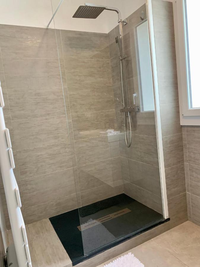 CASSIS 72 m2 Confort et Calme Options Baby bébé Esterno foto