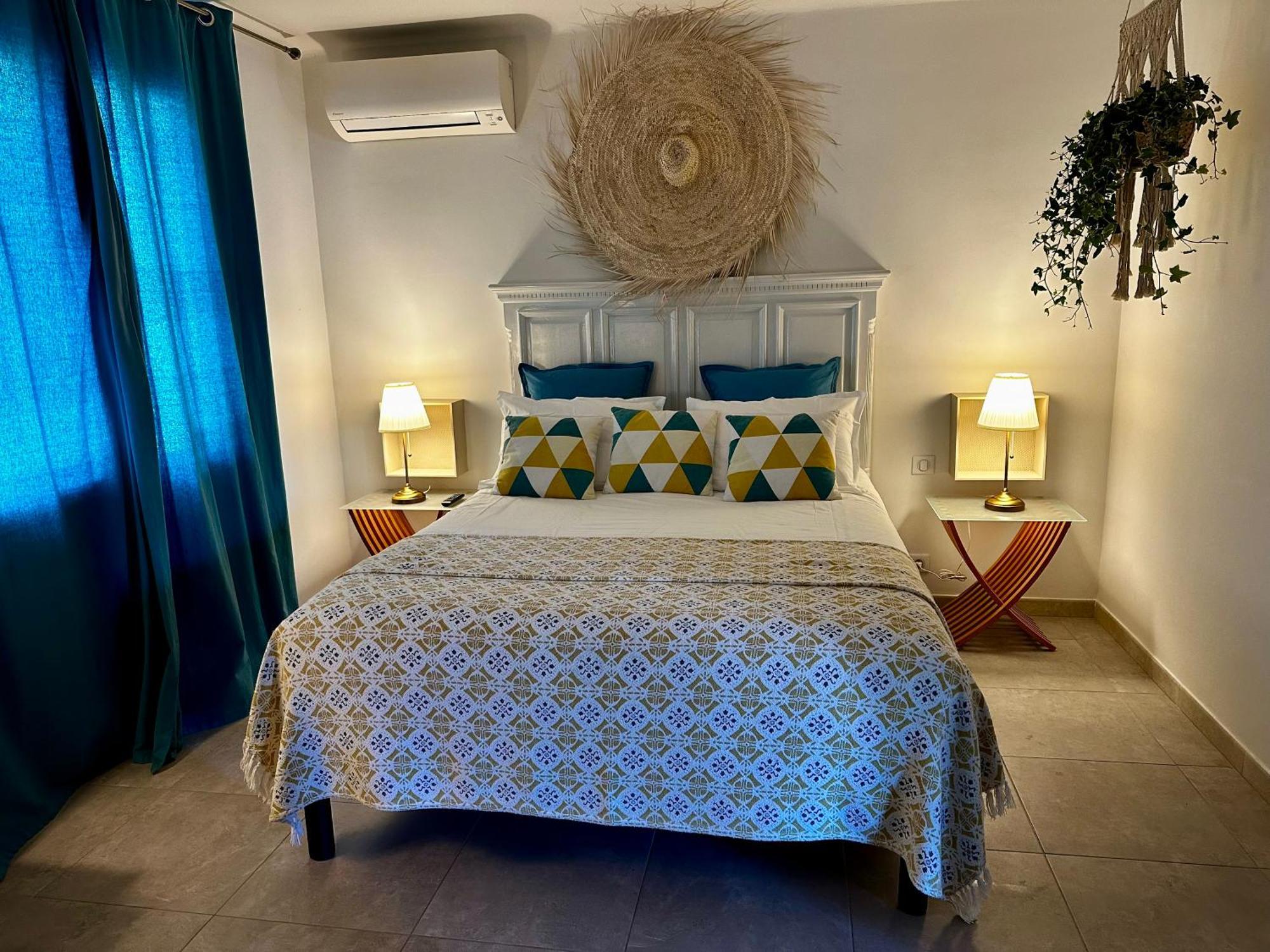 CASSIS 72 m2 Confort et Calme Options Baby bébé Esterno foto